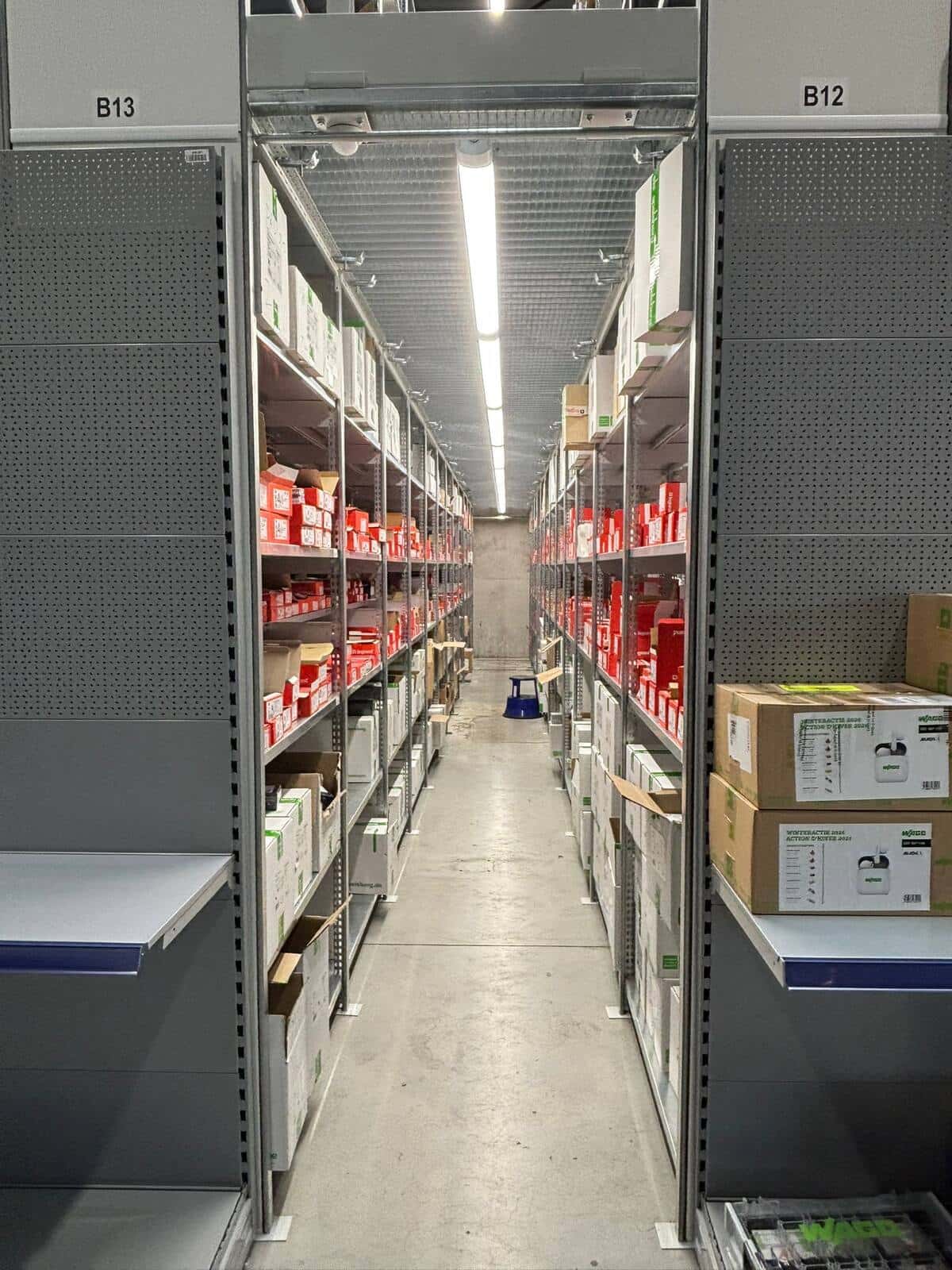Magazijn van een technische groothandel met de MSG software Suite in gebruik